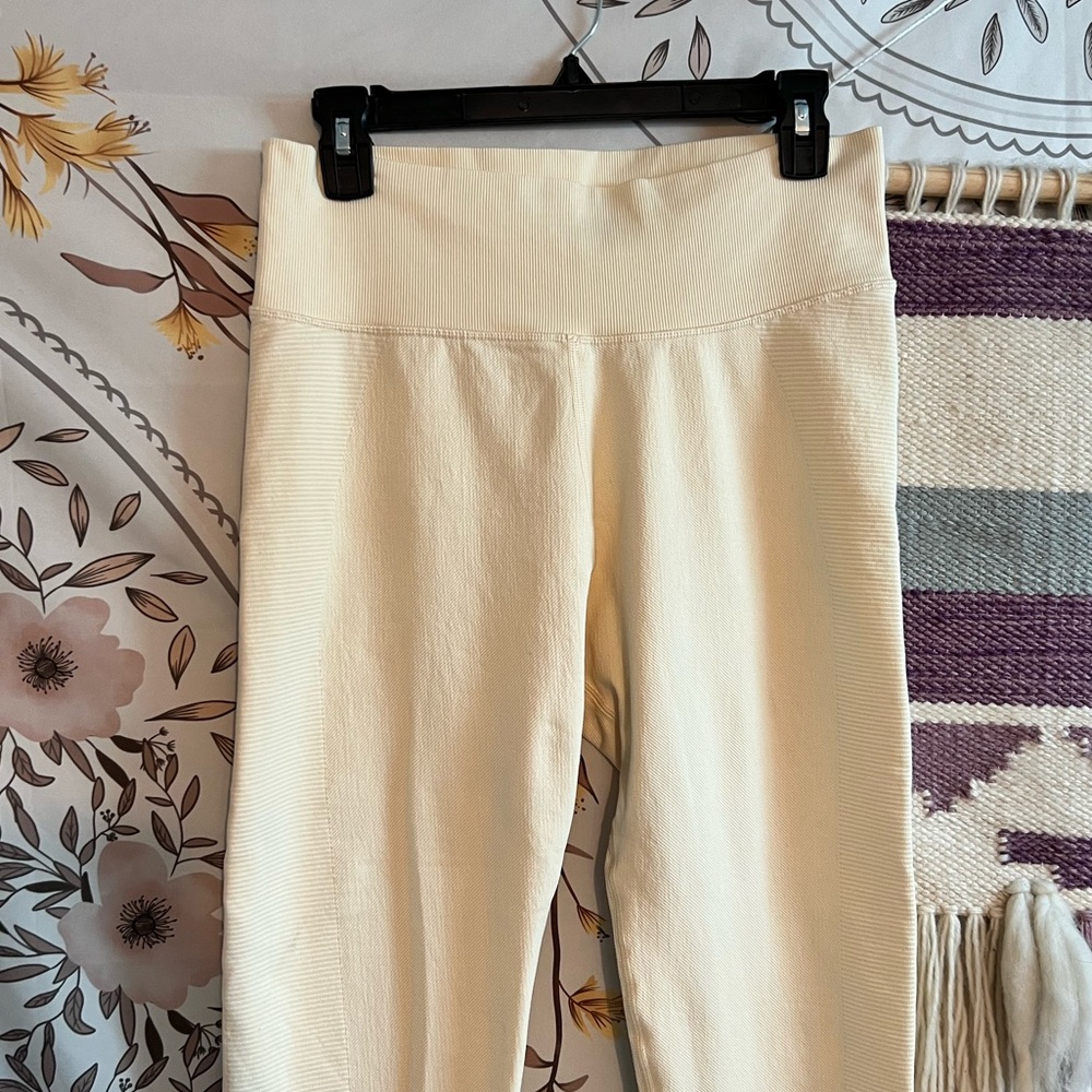 ✨NEW✨ Offline Aerie leggings